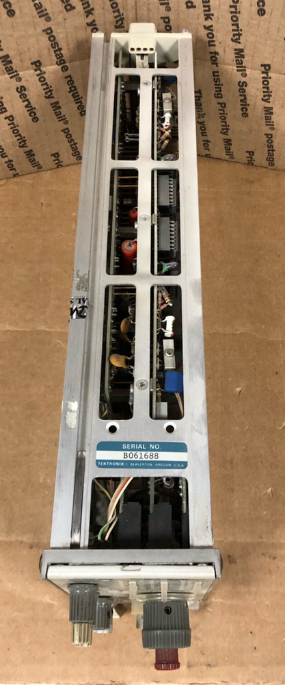 PARTS! TEKTRONIX model 7B53A Dual Time Base Main Triggering Amplifier Module