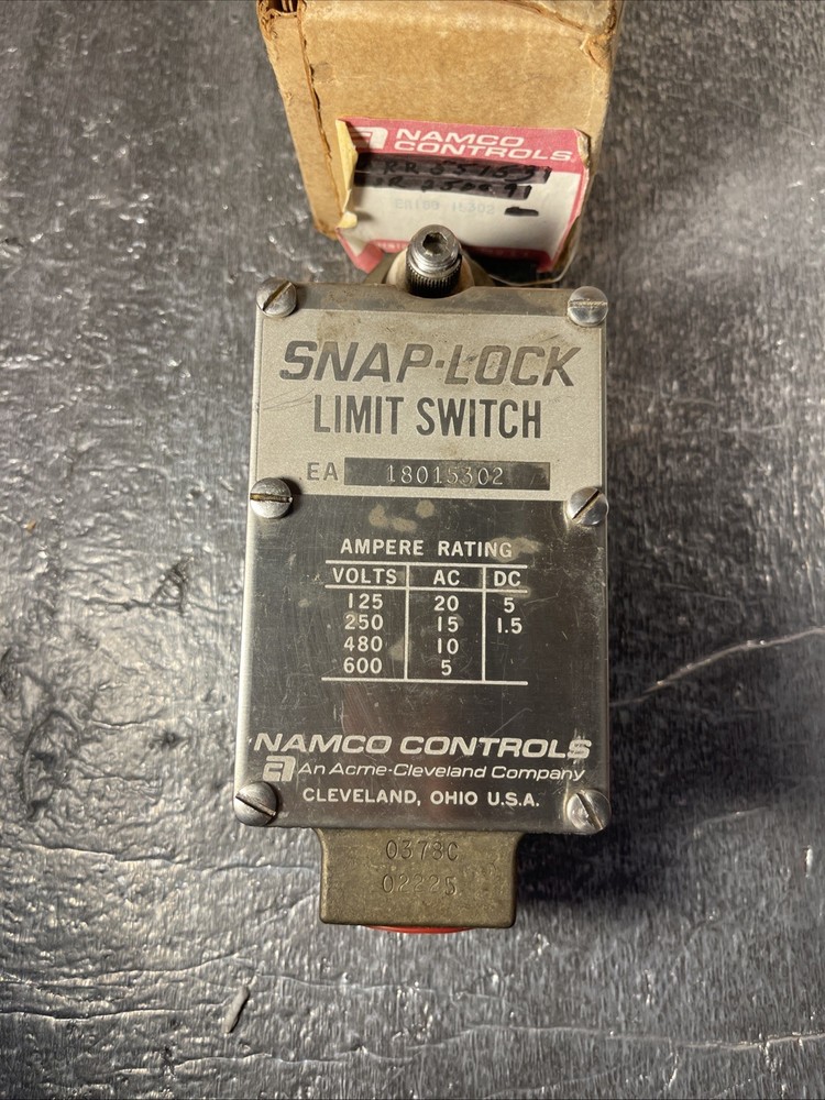 NAMCO EA18015302 LIMIT SWITCH
