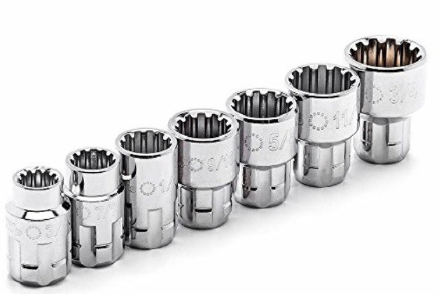 Husky Pass-Thru Socket 3/8" Drive 11 mm Socket UNIVERSAL 12 point Max Axess