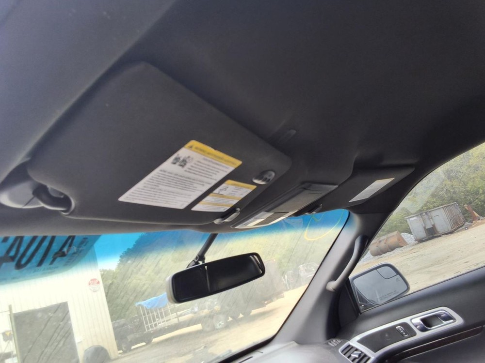 Info-GPS-TV Screen Front Display 8" Screen Fits 11-13 EXPLORER 5038434