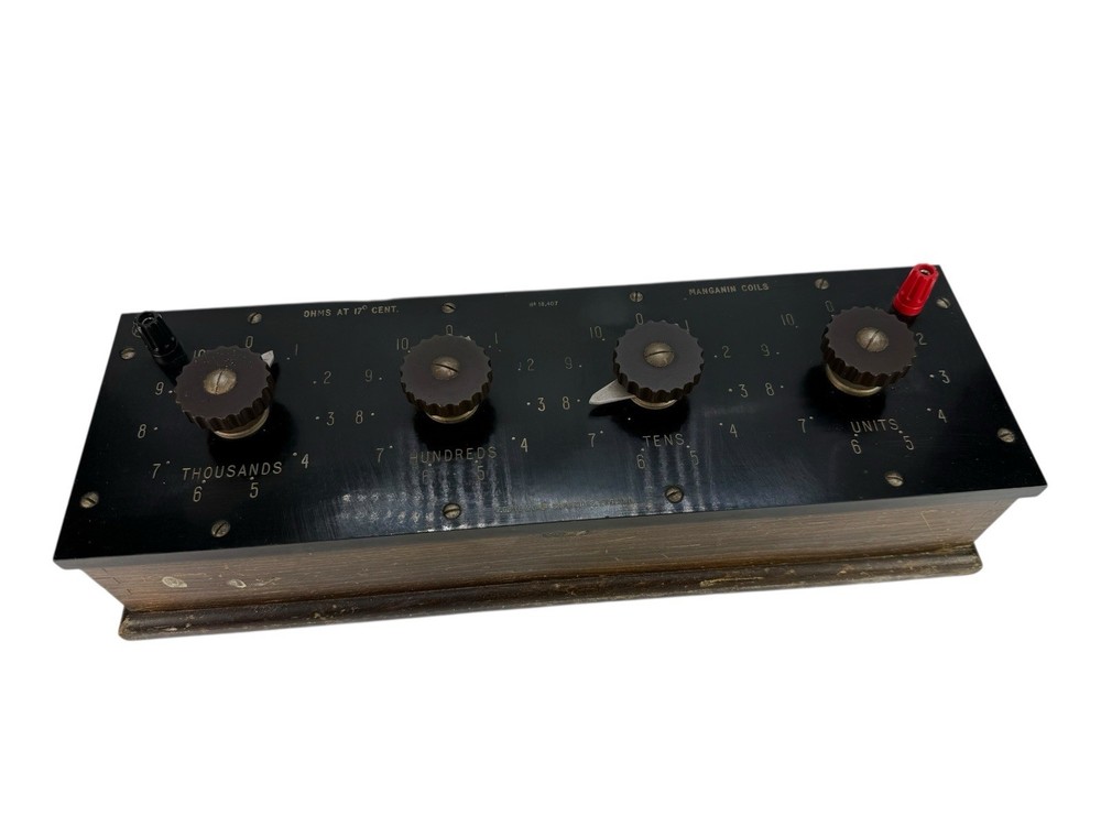 Vintage PYE Decade Resistance box