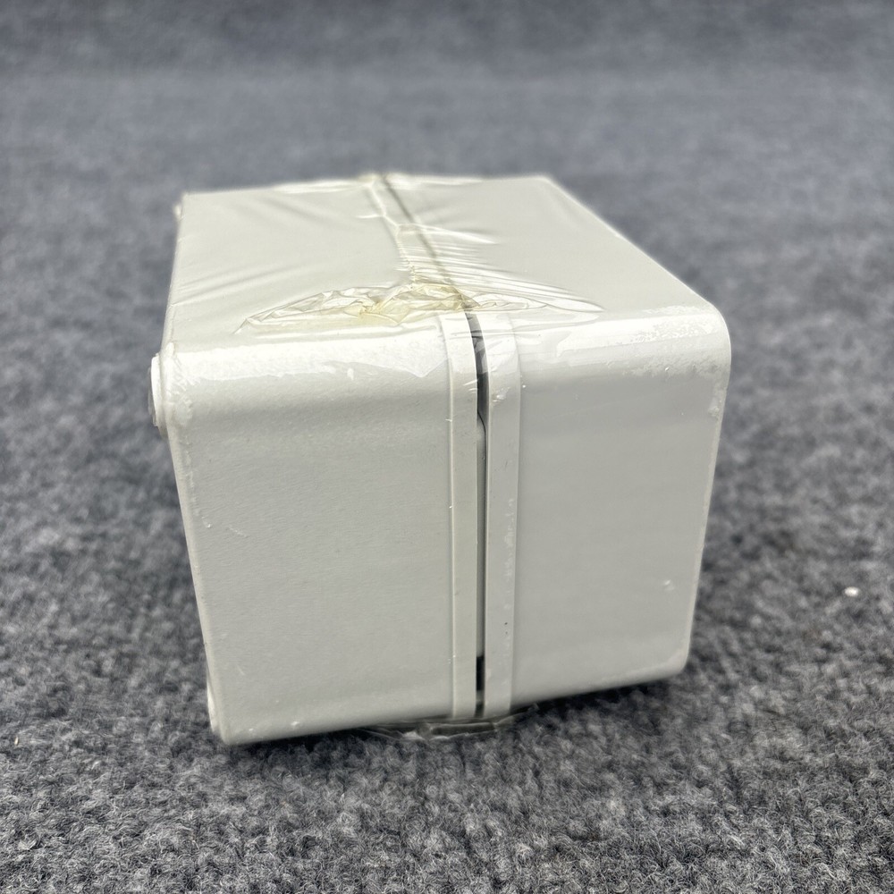 Farnell B85PG Small Polycarbonate Box 223268 New
