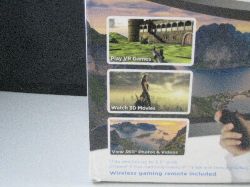 Cynoculars Virtual Reality Headset and Wireless Remote New