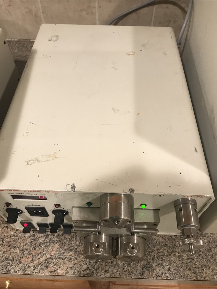 BAS LIQUID CHROMATOGRAPHY SYSTEM UV 116 UV VIS DETECTOR, PM 80 SOLVENT DELIVERY