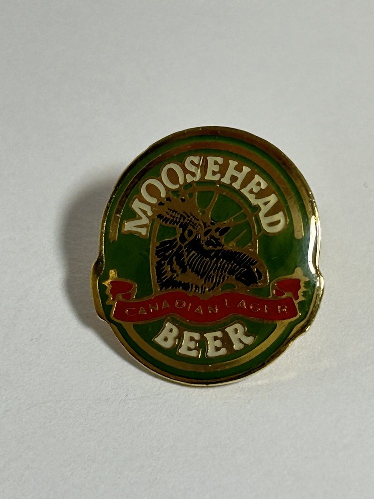Moosehead Canadian Lager Beer Lapel Pin ***READ