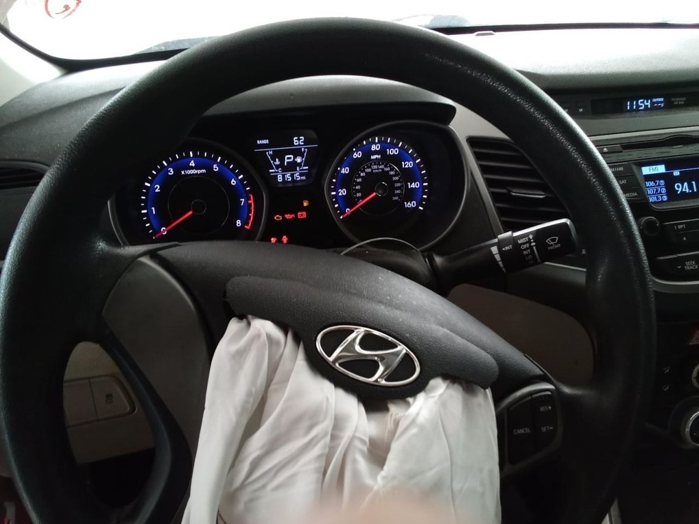 Engine ECM Electronic Control Module Canada Market Fits 14-16 ELANTRA 861645