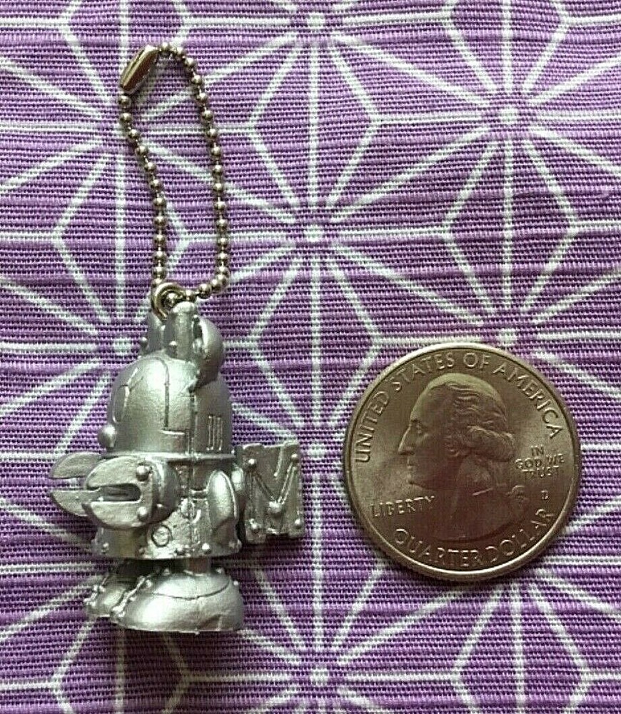 MINNIE MOUSE SILVER COLORED ROBOT TINY CAPULE FIGURE FROM JAPAN DISNEY