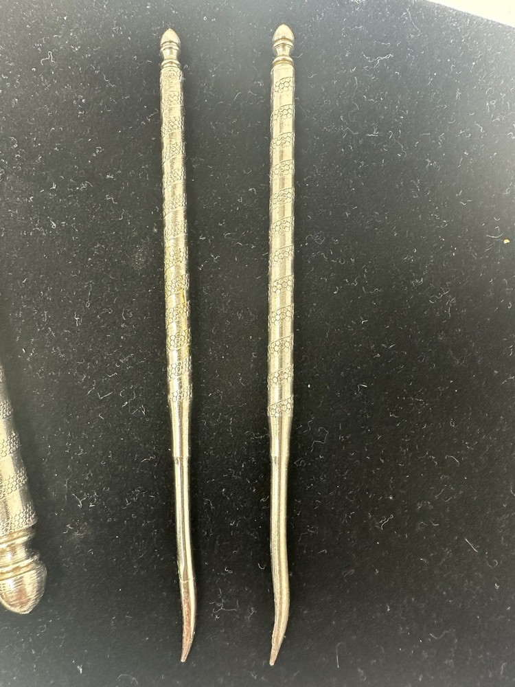 VTG Ellwood Rusticware Nutcracker Tree Bowl