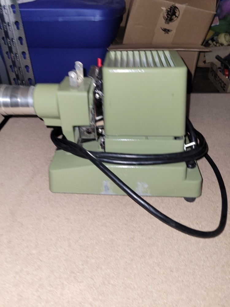 Standard Film Projector 500RR-2A with Case - Tested