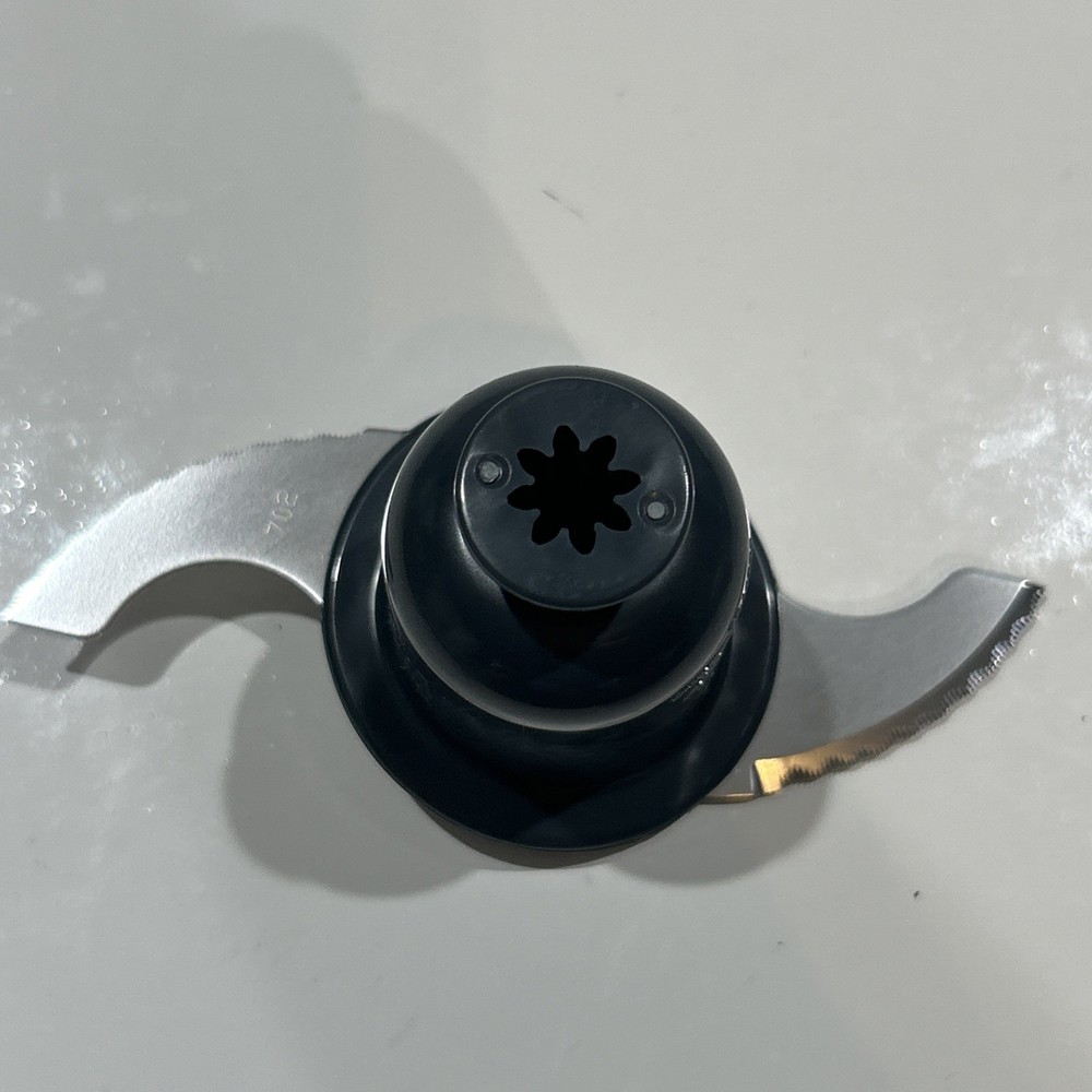 Cuisinart Food Processor FP-13 Small Chopping Blade FP-13SCB Replacement Part