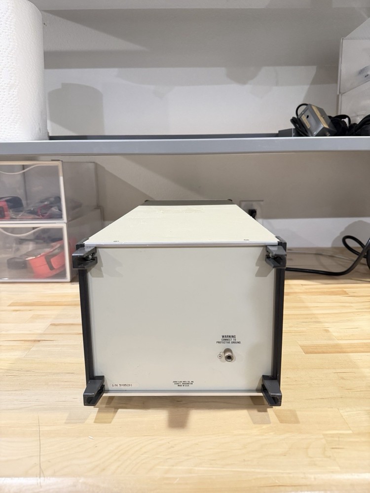 FLUKE 752A REFERENCE DIVIDER (TESTED) FREE SHIPPING