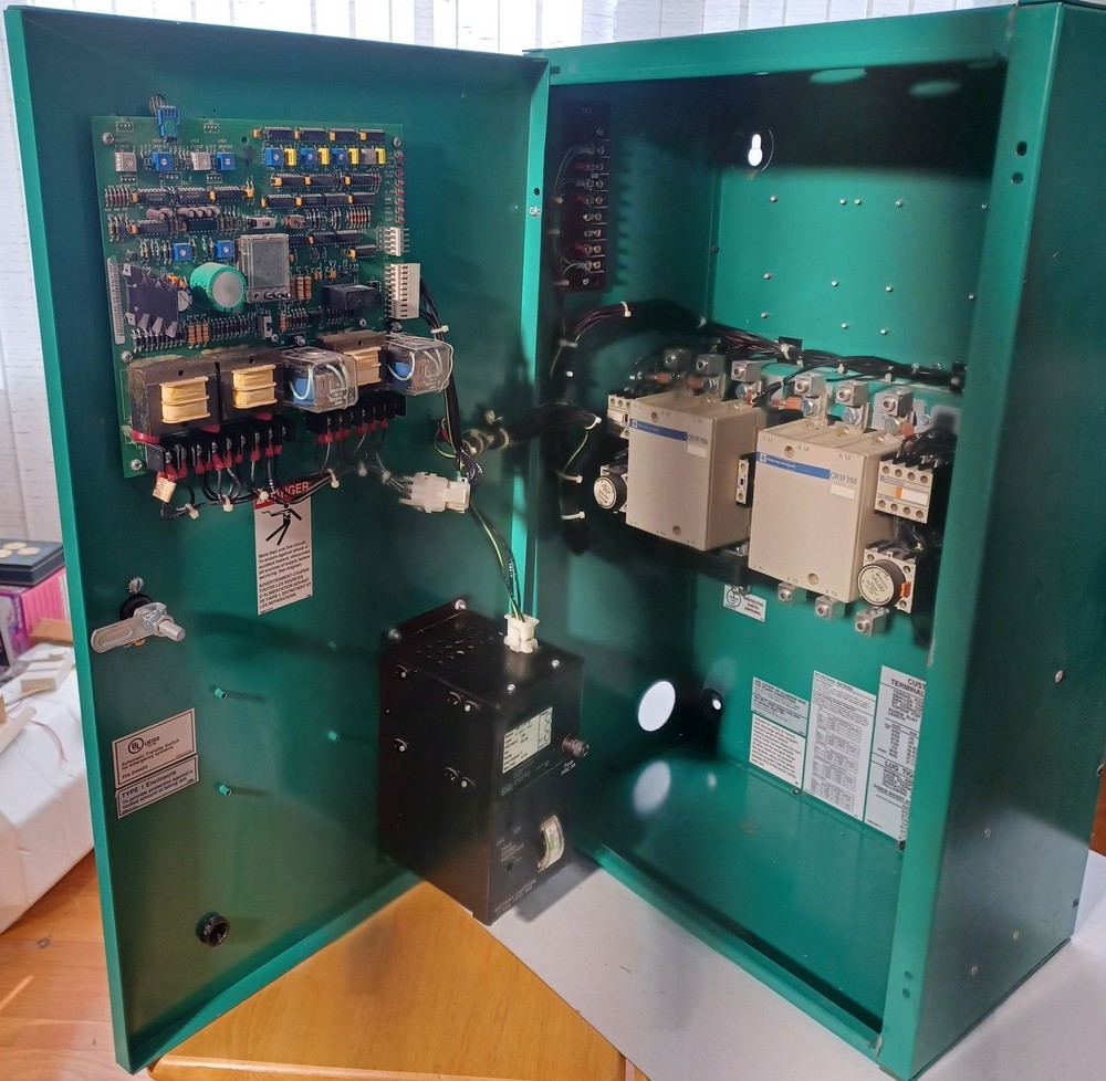 ONAN 100 amp automatic transfer switch 208v, 3ph, battery charger