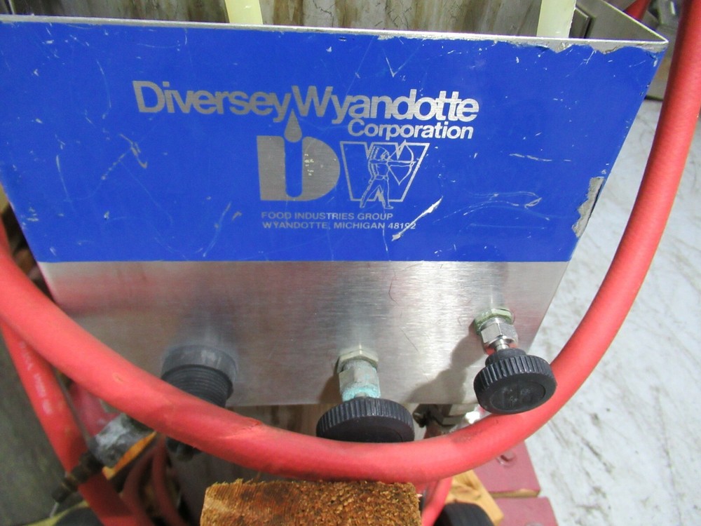 Diversey Wyandotte Pressure Wash System