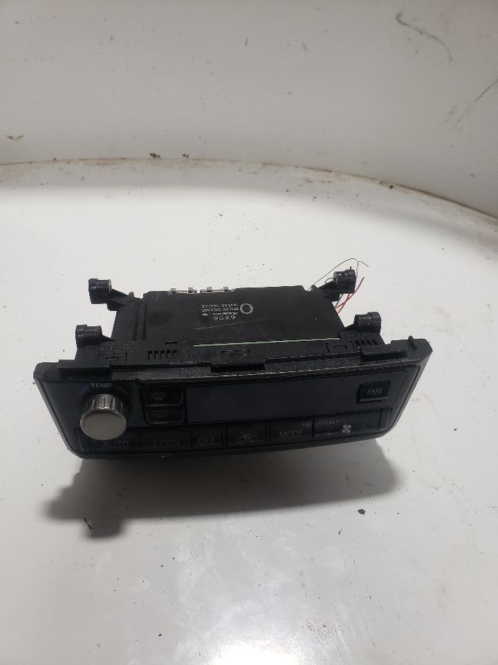 Used A/C Selector Switch fits: 2000 Infiniti I30 Grade A