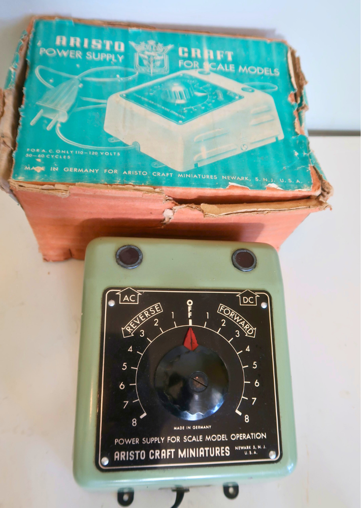 Aristo Craft Miniatures Power Supply for Scale Model Train Sets – Original Box