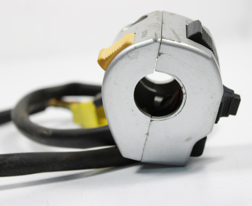 05 Suzuki VL800T Boulevard C50T Left Control Switch