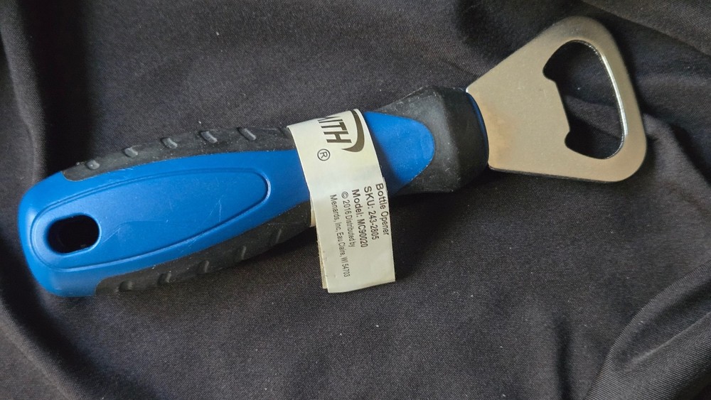 TORQUESMITH Bottle Opener FLASCHENÖFFNER