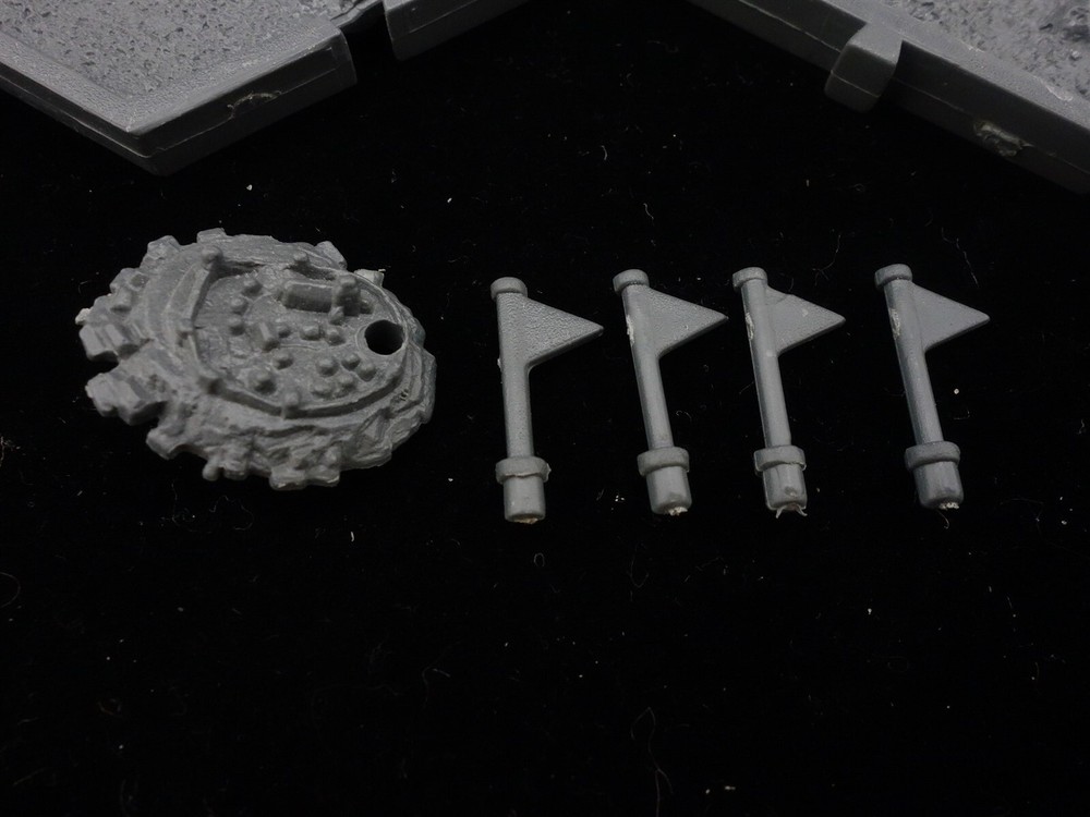 Warhammer Fantasy "Oldhammer" - 2 Mighty Empire Tiles w/ bits (oop plastic)