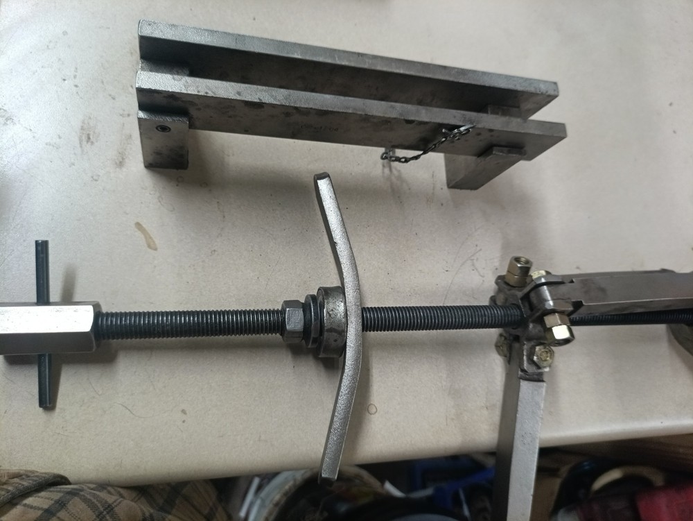 OTC Tools 1205 Sleeve Puller Assembly Less 5 lb. Hammer