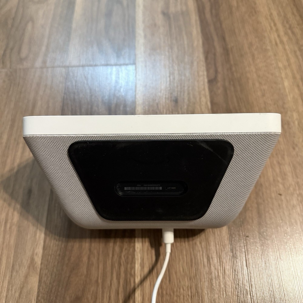 Amazon Echo Show 8 C7H6N3 Smart Speaker Black 8" Touch Display - Working