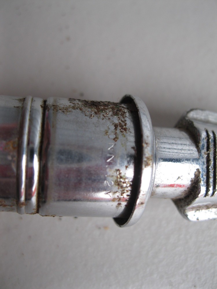 Vintage Cuno Meriden 12V cigarette lighter