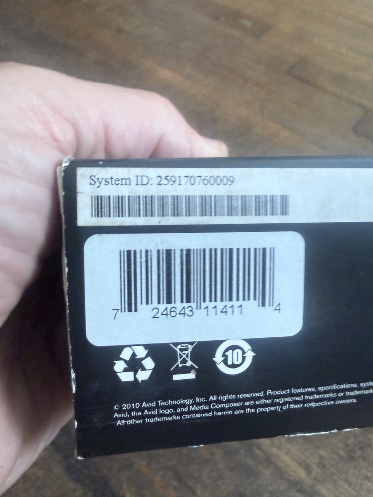 Avid Media Composer 5 Video Editing Software - - Software Only rb12