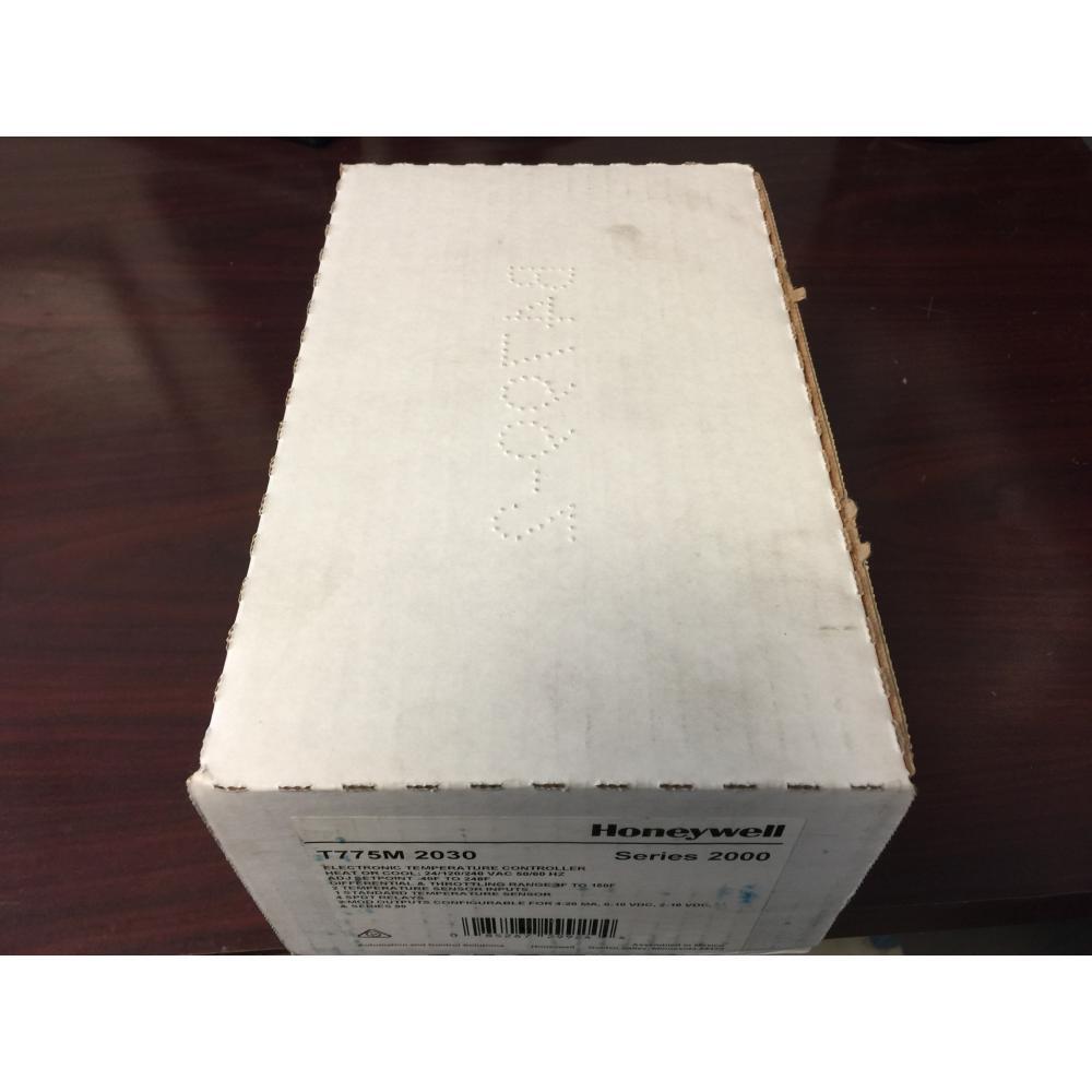 TRANE T775M2030 ELECTRONIC TEMPERATURE CONTROLLER 208046