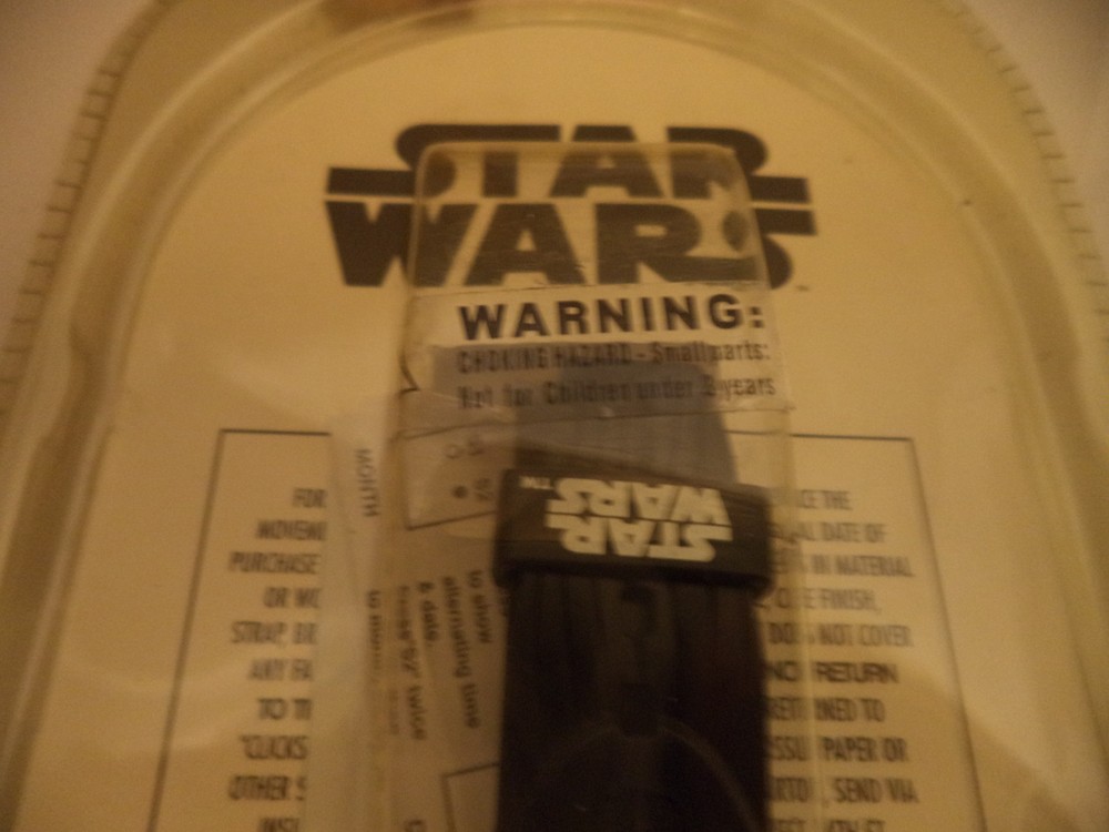 STAR WARS Digital Wrist Watch DARTH VADAR - NEW IN BOX!
