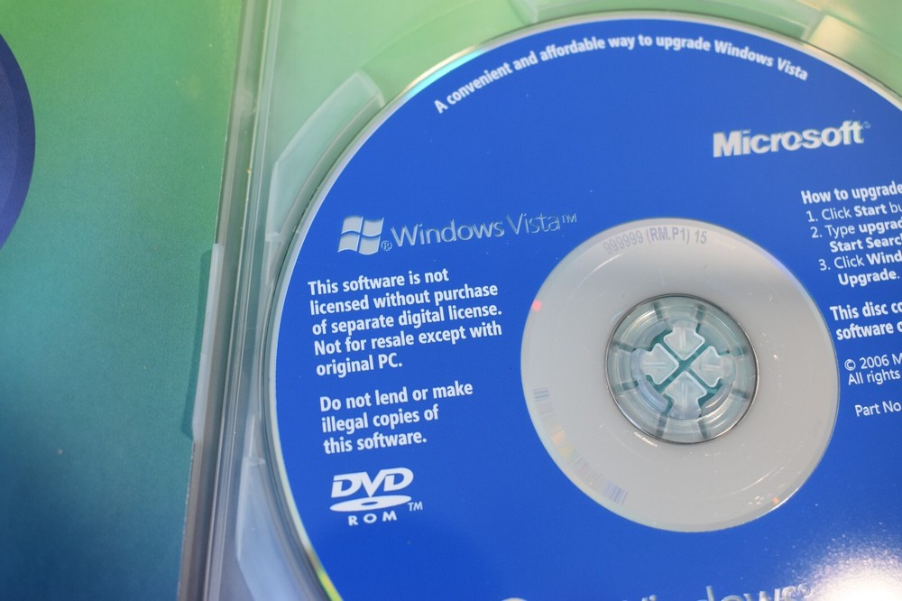 Microsoft Windows Vista Experience Anytime Upgrade Disc 32 Bit DVD