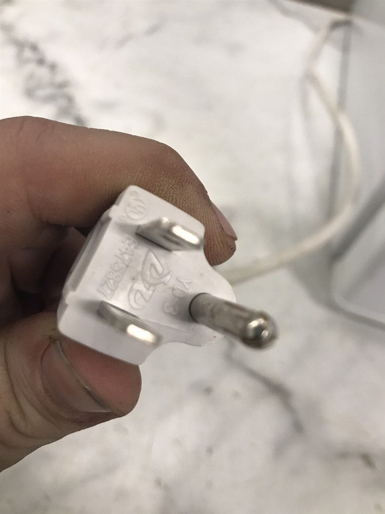 Kenmore mini fridge refrigerator