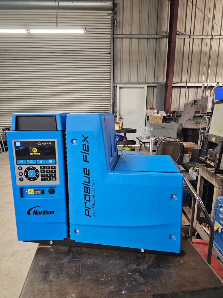 Nordson Problue Flex 7,  2 hose, 240V