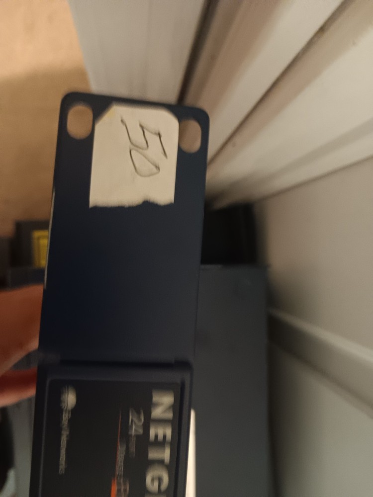 Netgear EN524 24 port Ethernet Hub