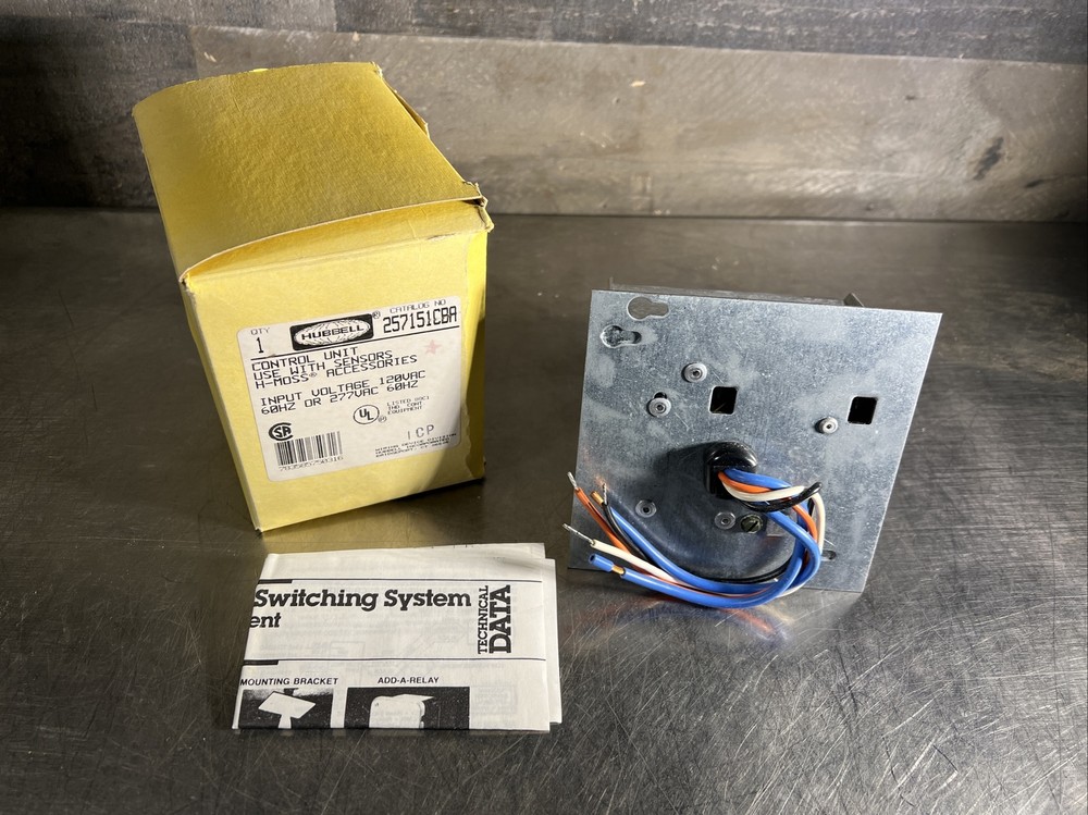 Nos Surplus HUBBEL 257151CBA CONTROL UNIT