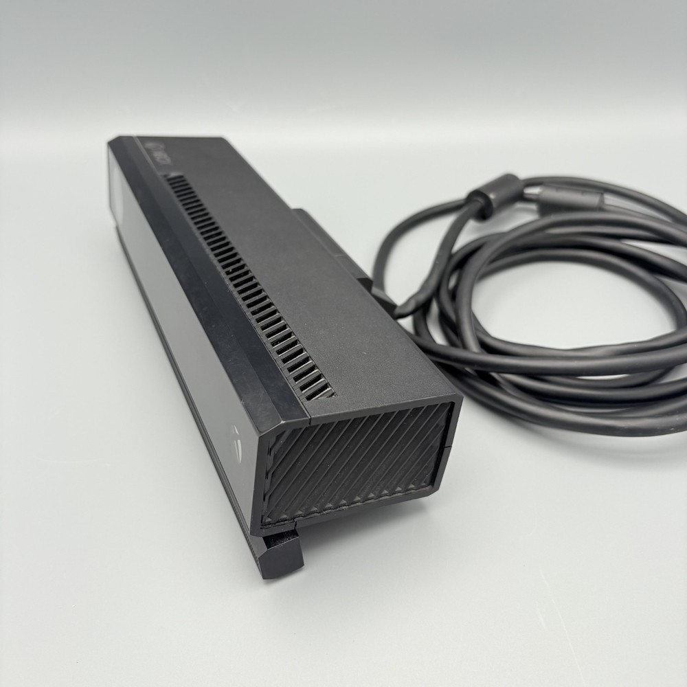 Microsoft Xbox One Kinect Wired Motion Sensor Black Model 1520 OEM Works