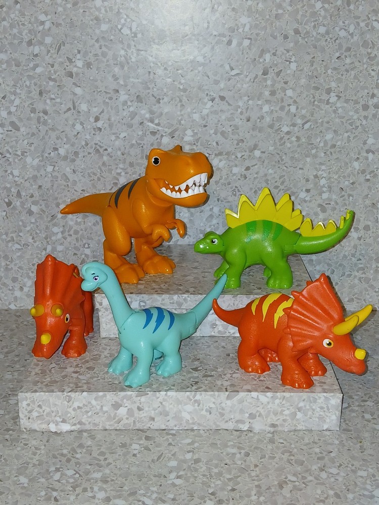 Childs 5 Pc. Plastic Dinosaur Lot