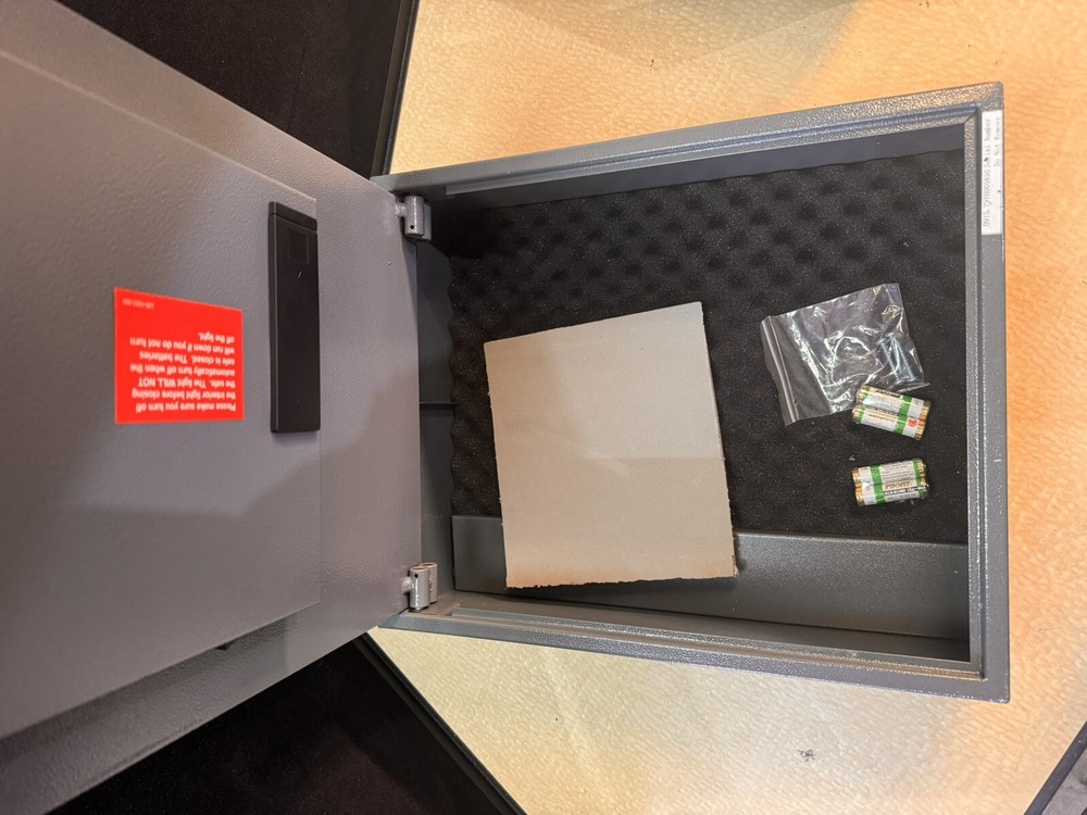 first alert Digital Electronic Safe MFAS2074F