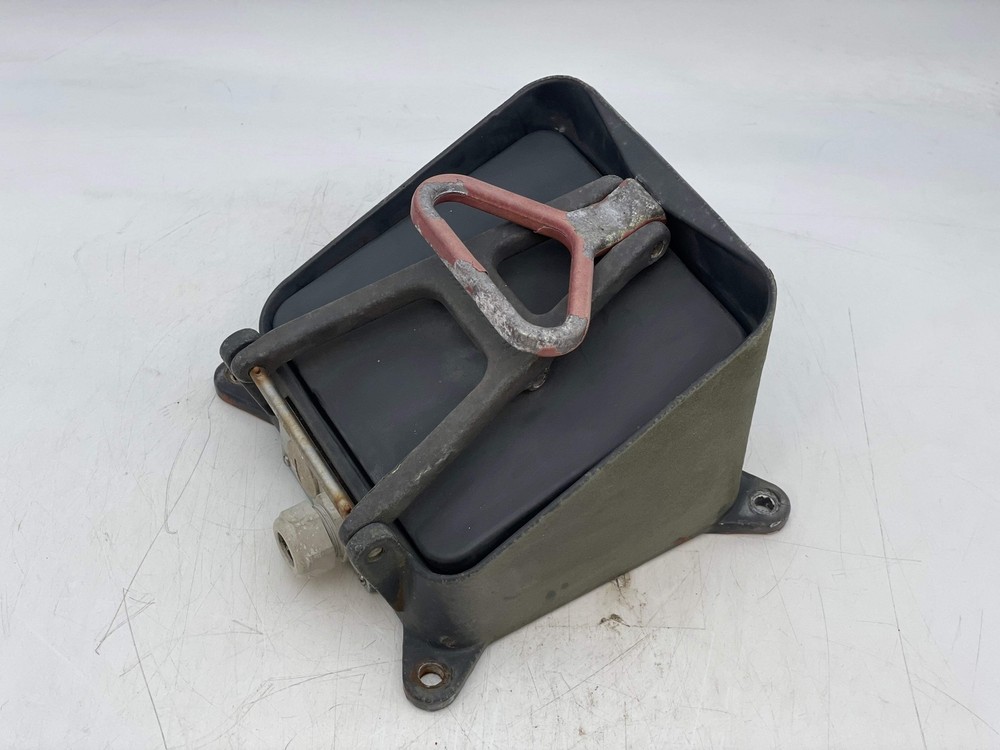 SAM Electronics Amplidan 820015037 Marine Intercom Enclosure, 20 Ohm Spkr (Used)