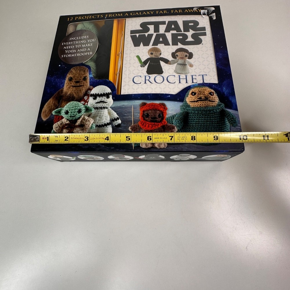 Star Wars Crochet Kit 12 Step-By-Step Illustrated Patterns, Yoda & Stormtrooper