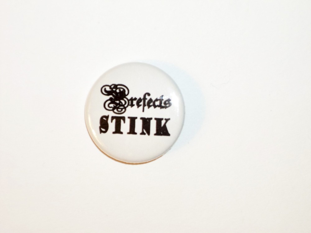 Harry Potter Button Pin- #54 Prefects Stink