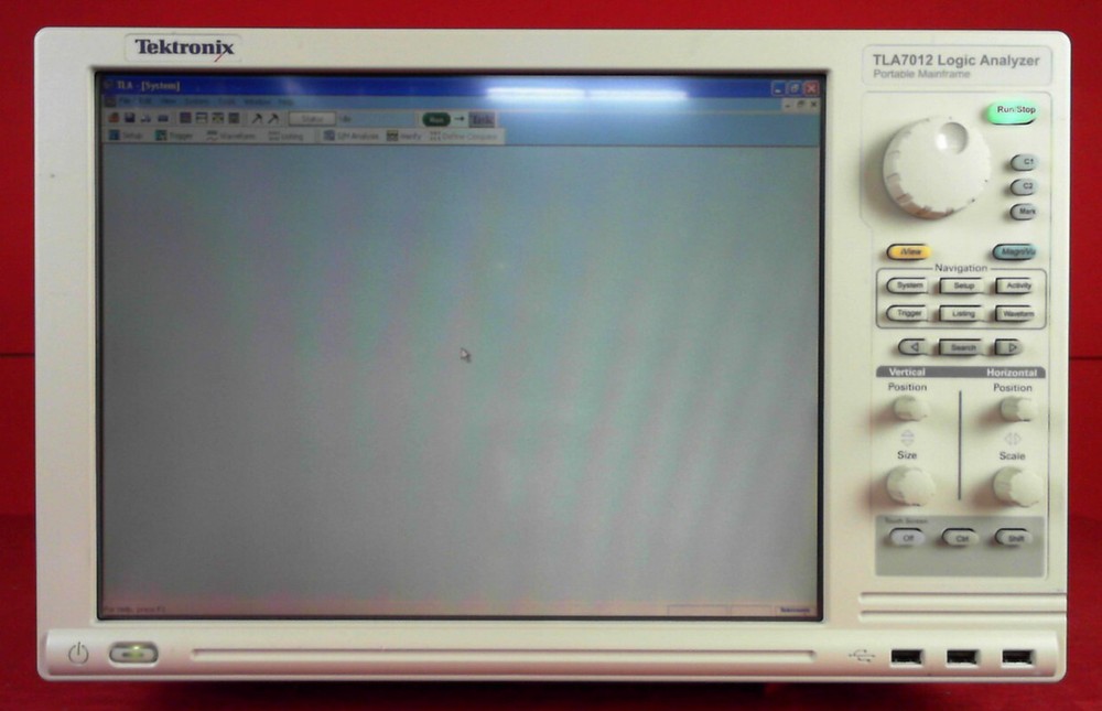 Tektronix TLA7012 Portable Logic Analyzer Mainframe