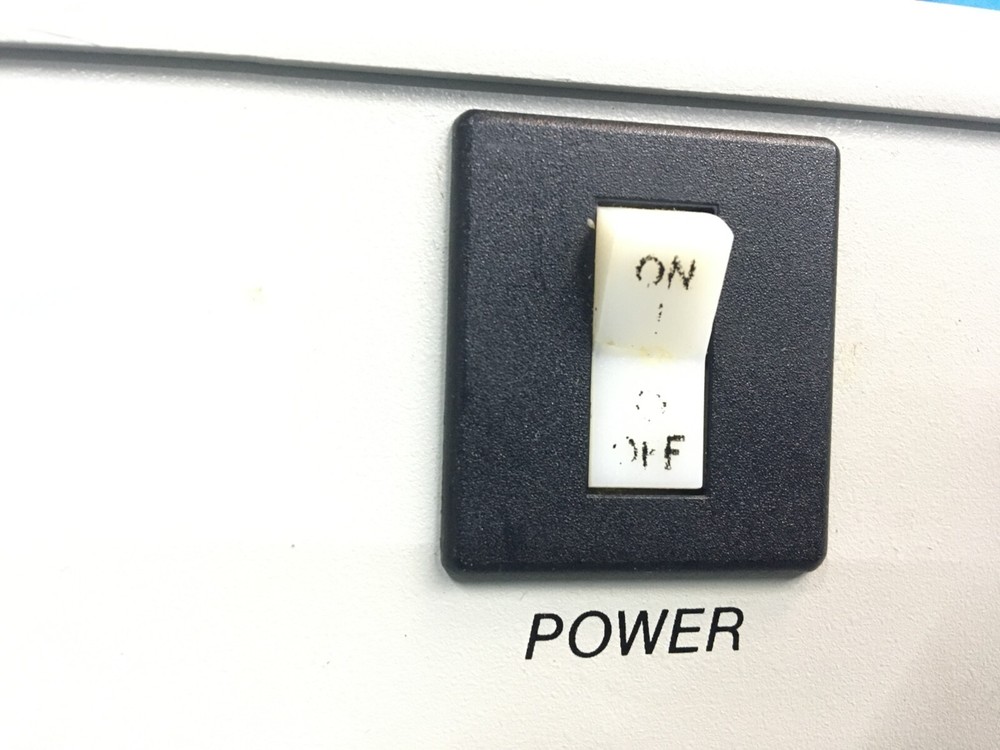 Luxtec Xenon Series 9000 Light Source, Model 9175