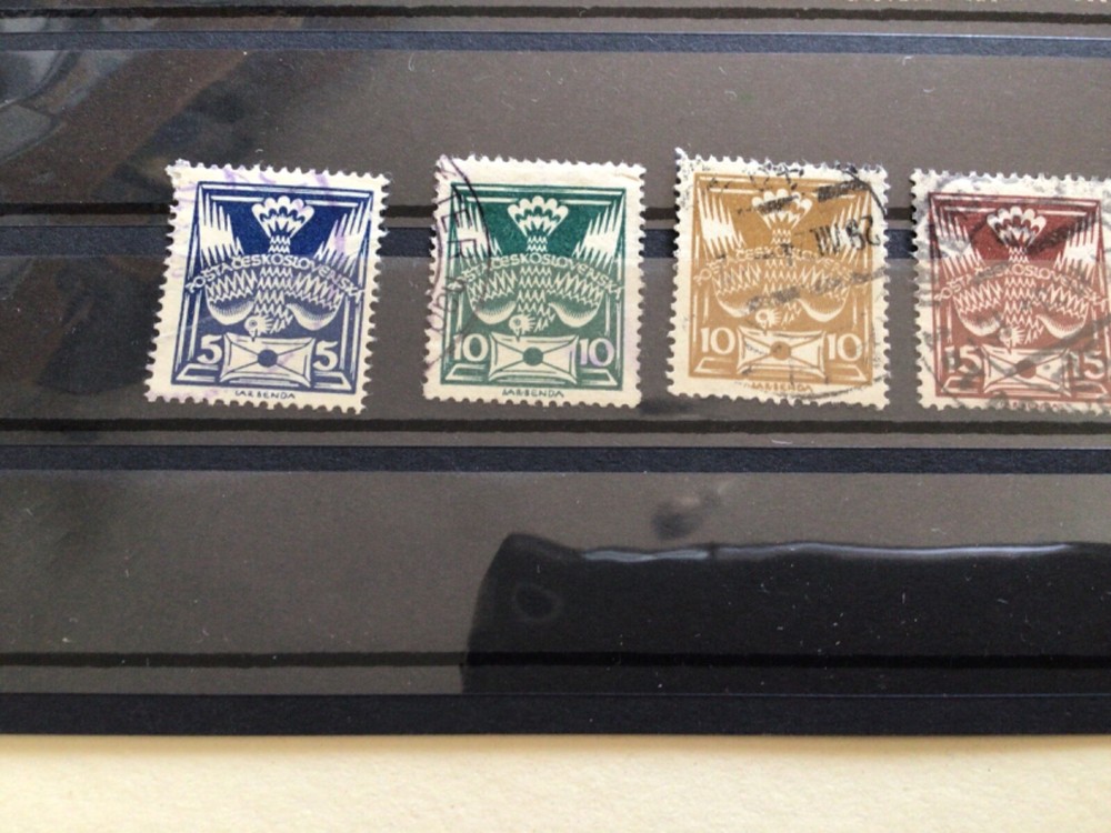Czechoslovakia mounted mint & used stamps A12848