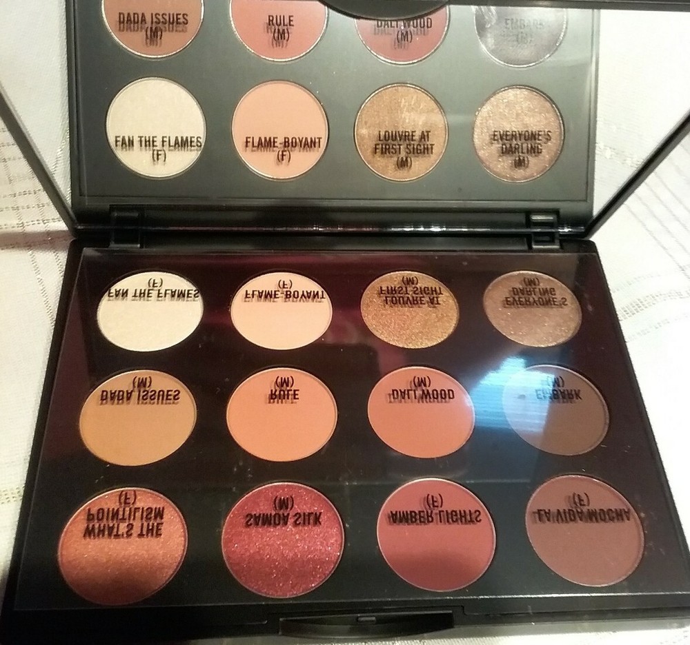 MAC Art Library: Flame - Boyant Eyeshadow Palette - NIB