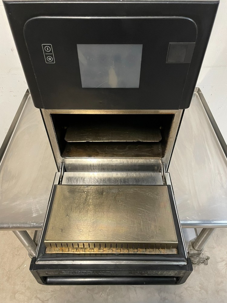 2021 Merrychef eikon e2s High Speed Convection Oven