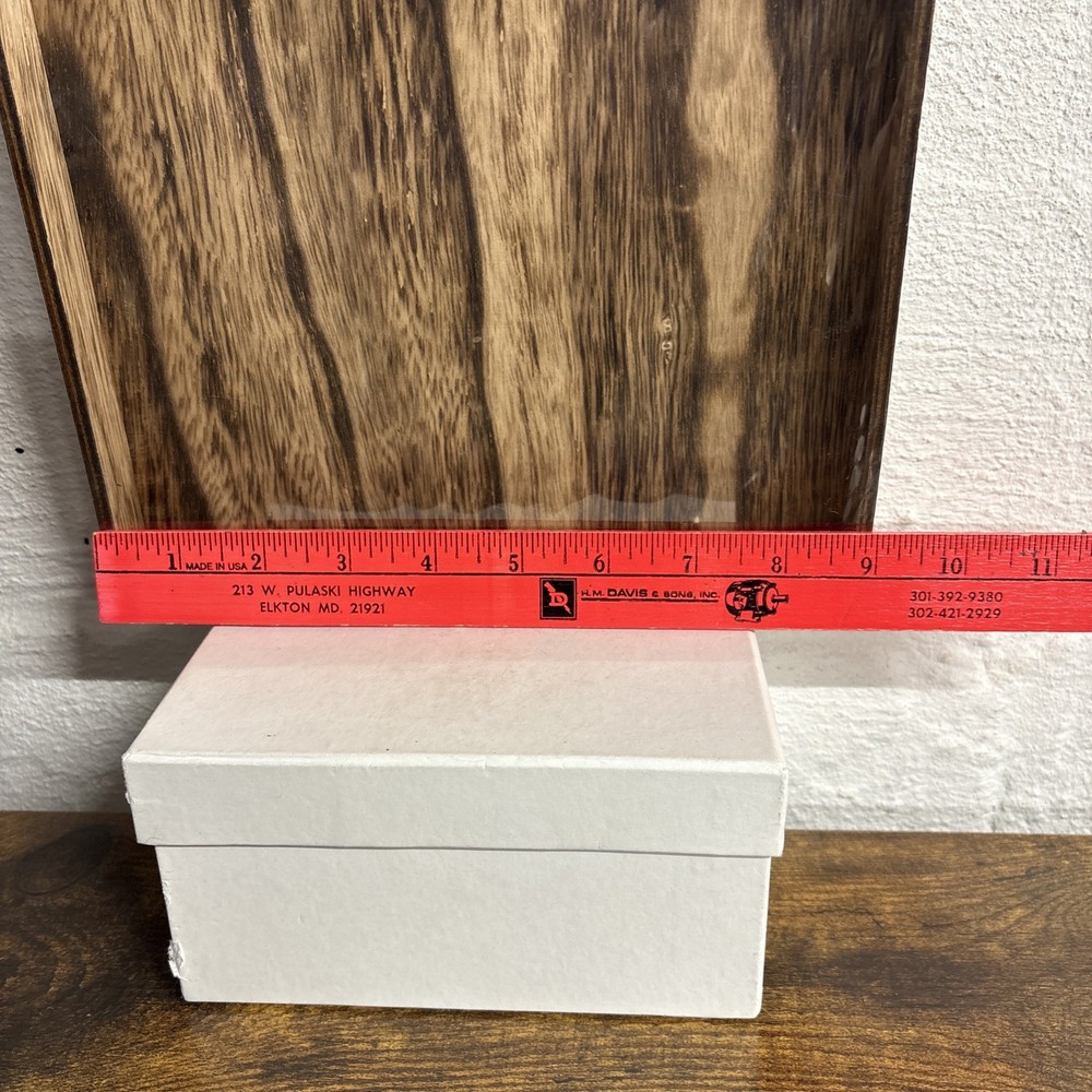 Tim Holtz Idea-ology Vignette Display Panel #TH94213-9”x9”