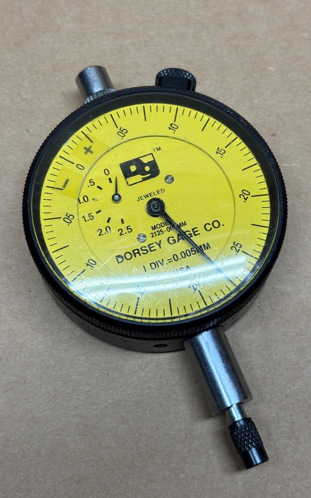 DORSEY GAGE CO. Dial Indicator - Model 2125-005mm - 0.005mm gradations - NICE