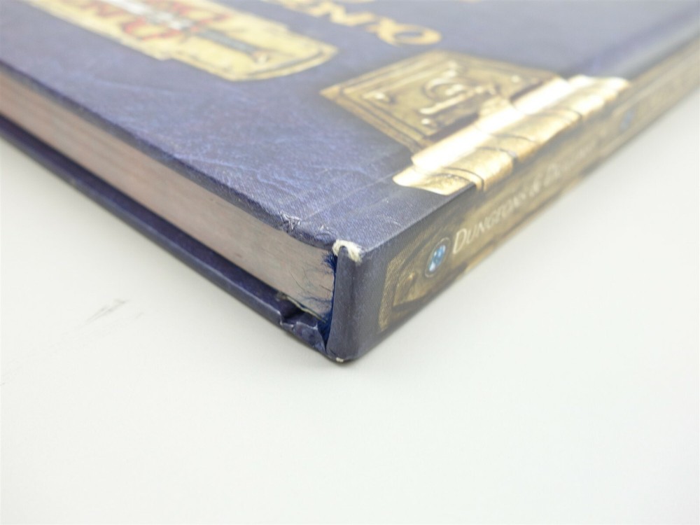 Dungeons & Dragons, D&D: Dungeon Master's Guide II - bound upside down