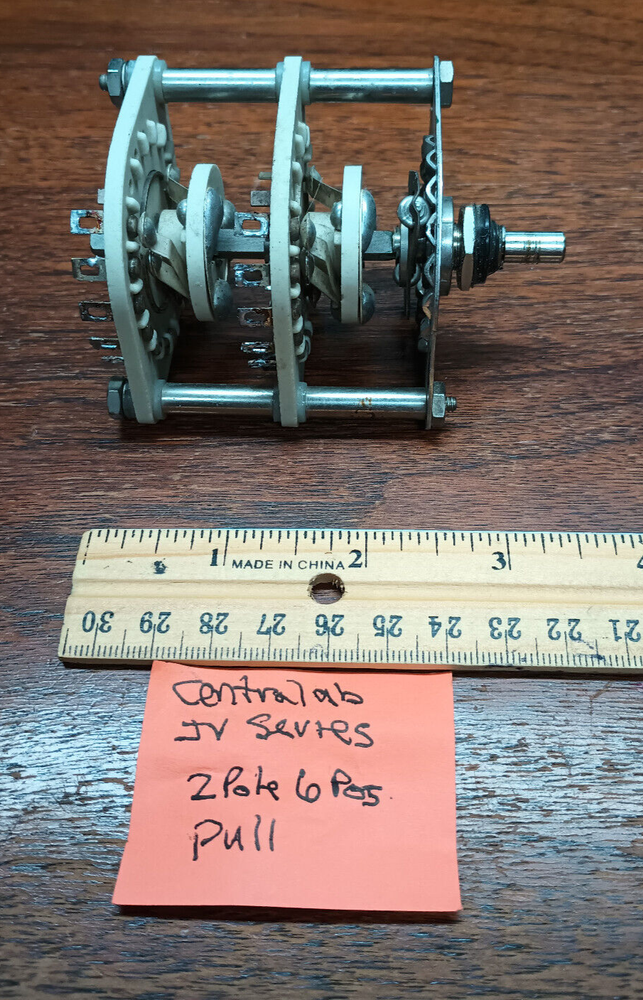 Centralab JV Series 2 Pole 6 Position Rotary Switch. Used, Pull.
