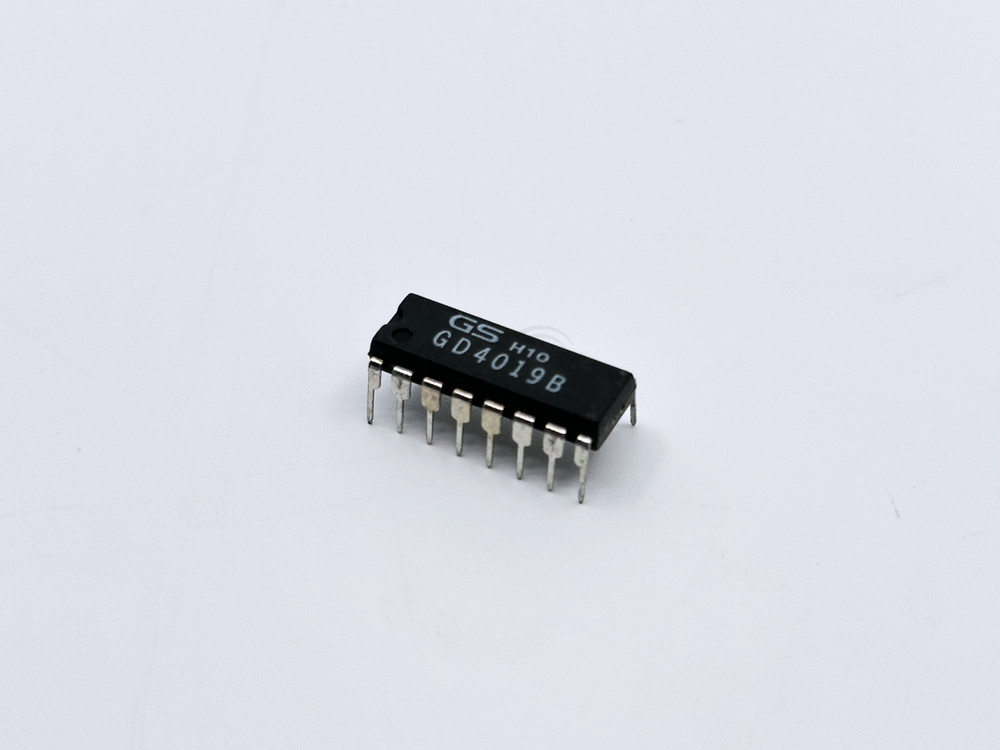 5PCS GD4019B GS Quad 2-Input AND-OR Select Gate CMOS DIP-16
