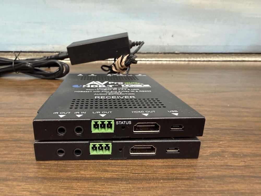 AV Pro edge AC-EX40-444-T2 Transmitter and Receiver